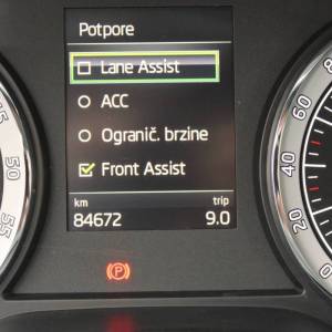 Škoda Karoq 2.0 TDi DSG 4x4 150ks *LED,NAVIGACIJA,KAMERA*
