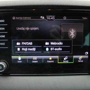 Škoda Karoq 2.0 TDi DSG 4x4 150ks *LED,NAVIGACIJA,KAMERA*