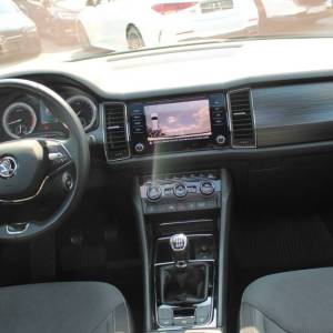 Škoda Kodiaq 1.5 TSi 7 SJEDALA *PANORAMA,CANTON,KAMERA*