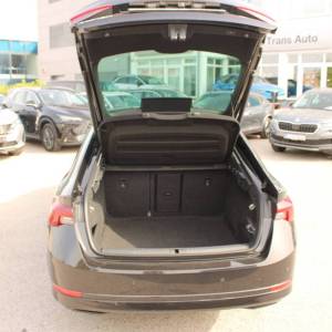 Škoda Octavia 2.0 TDi DSG *NAVIGACIJA, LED, KAMERA*