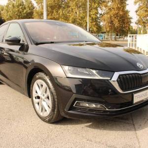 Škoda Octavia 2.0 TDi DSG *NAVIGACIJA, LED, KAMERA*