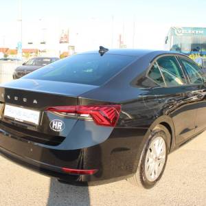 Škoda Octavia 2.0 TDi DSG *LED, KAMERA*