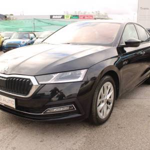 Škoda Octavia 2.0 TDi DSG Style 150ks *LED,NAVIGACIJA,KAMERA*