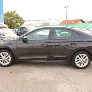 Škoda Octavia 2.0 TDi DSG Style 150ks *LED,NAVIGACIJA,KAMERA*