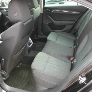 Škoda Octavia 2.0 TDi DSG Style 150ks *LED,NAVIGACIJA,KAMERA*