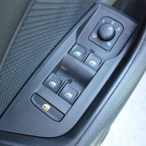 Škoda Octavia 2.0 TDi DSG Style 150ks *LED,NAVIGACIJA,KAMERA* - nije uvoz