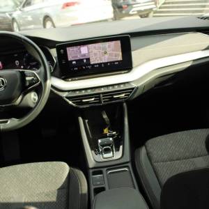 Škoda Octavia 2.0 TDi DSG Style 150ks *LED,NAVIGACIJA,KAMERA*