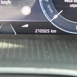 Škoda Octavia 2.0 TDi DSG Style 150ks *LED,NAVIGACIJA,KAMERA*