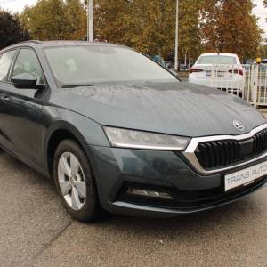 Škoda Octavia Combi 2.0 TDi *LED,NAVIGACIJA*