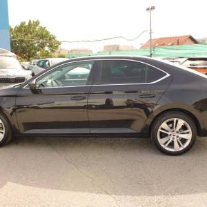 Škoda Superb 2.0 TDi DSG 4x4 Premium *NAVIGACIJA, LED, KAMERA*