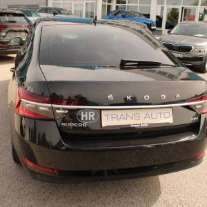 Škoda Superb 2.0 TDi DSG 4x4 Premium *NAVIGACIJA, LED, KAMERA*