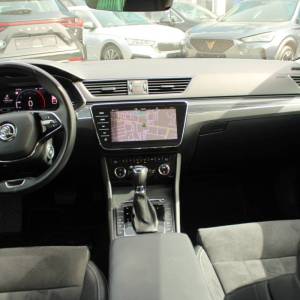 Škoda Superb 2.0 TDi DSG 4x4 Premium *NAVIGACIJA, LED, KAMERA*