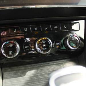 Škoda Superb 2.0 TDi DSG 4x4 Premium *NAVIGACIJA, LED, KAMERA*