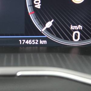 Škoda Superb 2.0 TDi DSG 4x4 Premium 200ks *NAVIGACIJA, LED, KAMERA*-nije uvoz
