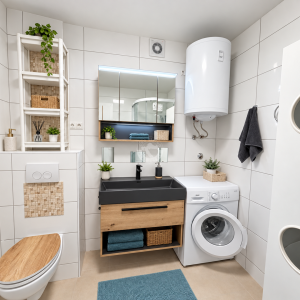 SNIŽENA CIJENA 249 000 €, Crikvenica, renoviran  dvoetažni stan  78 m2, pogled na More, Parking i Podrum