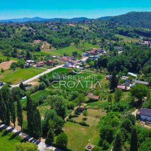 SNIŽENO: GRAĐEVINSKO, MALI VRH!