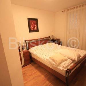 Split, Žnjan prodaja stan 93 m2 + 2 garaže