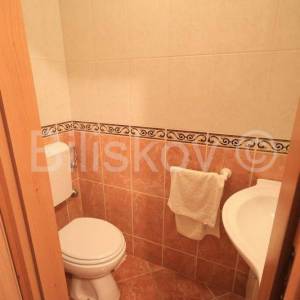 Split, Žnjan prodaja stan 93 m2 + 2 garaže