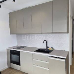 Split Žnjan studio apartman dugoročan najam