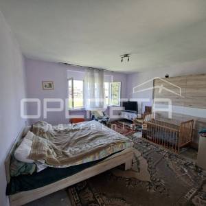 ŠTEFANEC – KUĆA 140 m² + PARCELA 1.073 m², ZA ADAPTACIJU