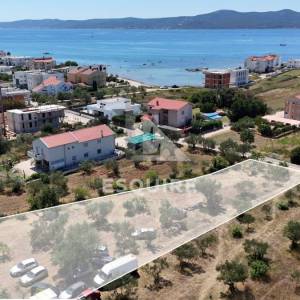 SUKOŠAN - Građevinsko zemljište 150m od mora - 1445m2