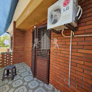 Sutomišćica, Ugljan I Samostojeća kuća 284 m² s okućnicom, blizu mora