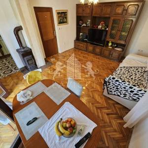 Sutomišćica, Ugljan I Samostojeća kuća 284 m² s okućnicom, blizu mora