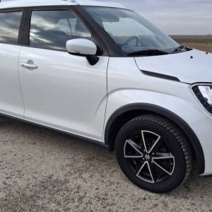 Suzuki Ignis 1.2 | LED | navigacija | kamera | grijana sjedala