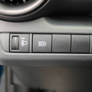Toyota C-HR 1.8 Hybrid AUTOMATIK Dynamic *LED, KAMERA*