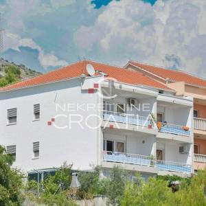 TROGIR, SEGET: kuća sa 6 apartmana!