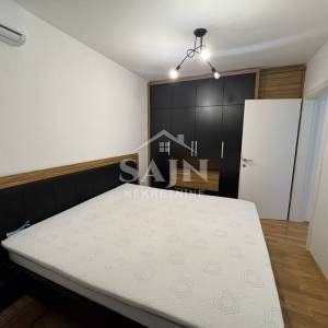Trogir/Kompletno namješten trosoban stan 