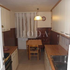 Trosoban stan 70,10 m² za najam – Donja Vežica, Rijeka