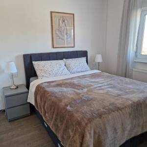 Trosobni, terasa, garaža, penthouse, odličan