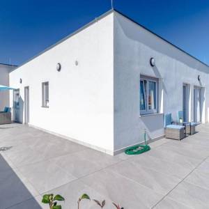 Trosobni, terasa, garaža, penthouse, odličan