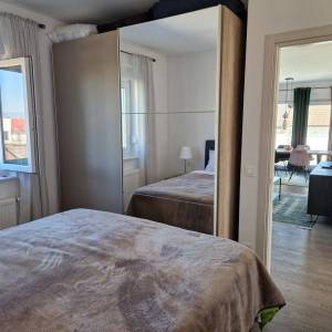 Trosobni, terasa, garaža, penthouse, odličan