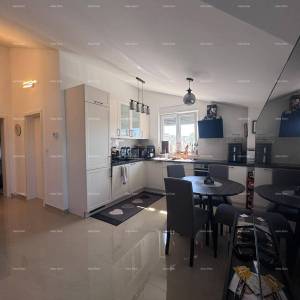 UGODAN STAN NA 3. KATU – 57 m² – 2 SPAVAĆE SOBE