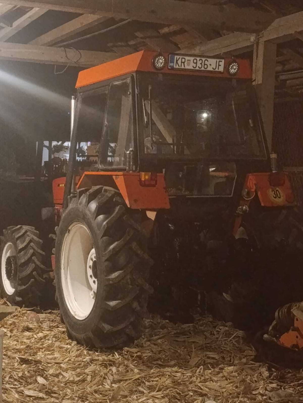 Universal 640 dtc