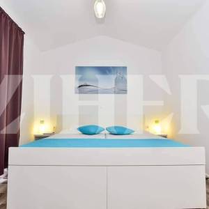 VIR – dvojna kuća, 124,42 m², 350 m od mora, 2 app, garaža, 2 pm