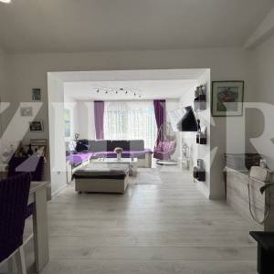 VIR – dvojna kuća, 124,42 m², 350 m od mora, 2 app, garaža, 2 pm