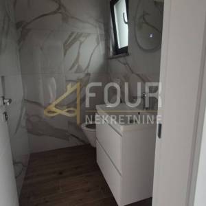 Viškovo, novogradnja, dvoetažni 3s+db, 122m2 