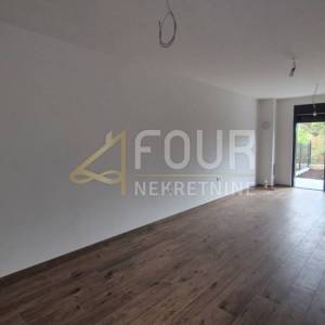 Viškovo, novogradnja, dvoetažni 3s+db, 122m2 