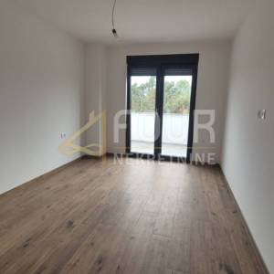 Viškovo, novogradnja, dvoetažni 3s+db, 122m2 