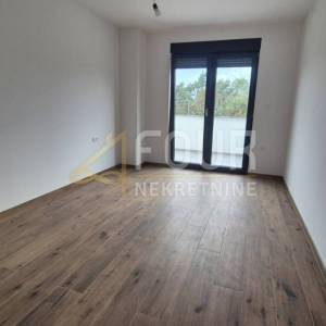 Viškovo, novogradnja, dvoetažni 3s+db, 122m2 