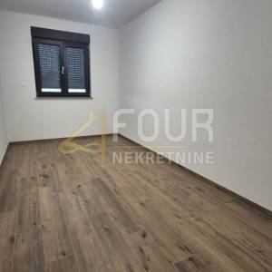 Viškovo, novogradnja, dvoetažni 3s+db, 122m2 