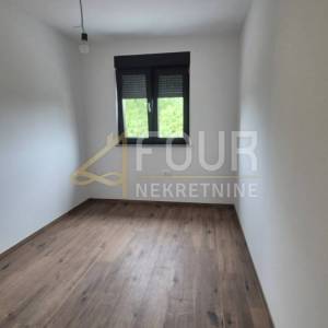 Viškovo, novogradnja, dvoetažni 3s+db, 122m2 