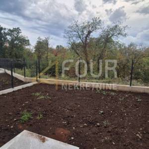 Viškovo, novogradnja, dvoetažni 3s+db, 122m2 