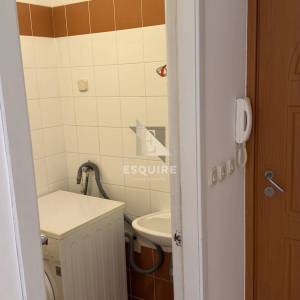 VIŠNJIK - Prostran dvosoban stan u prizemlju - 85m2