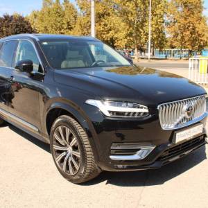Volvo XC90 2.0D B5 AWD Inscription *PANORAMA, HARMAN KARDON*