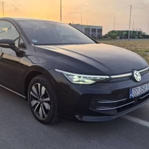 VW Golf 8 2.0 TDI | DSG | navigacija | kamera | LED