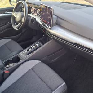VW Golf 8 2.0 TDI | DSG | navigacija | kamera | LED